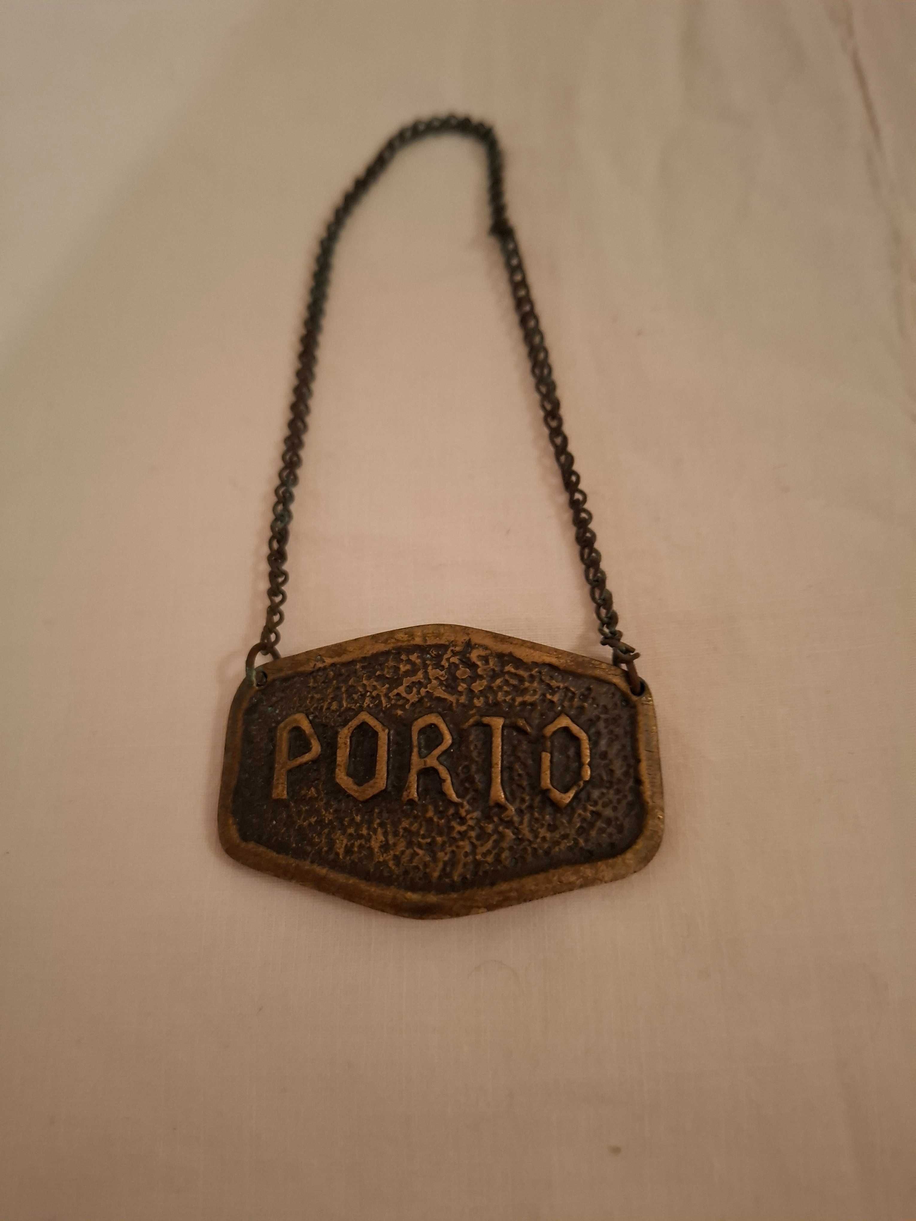 Rótulos para Garrafa de Vinho com corrente