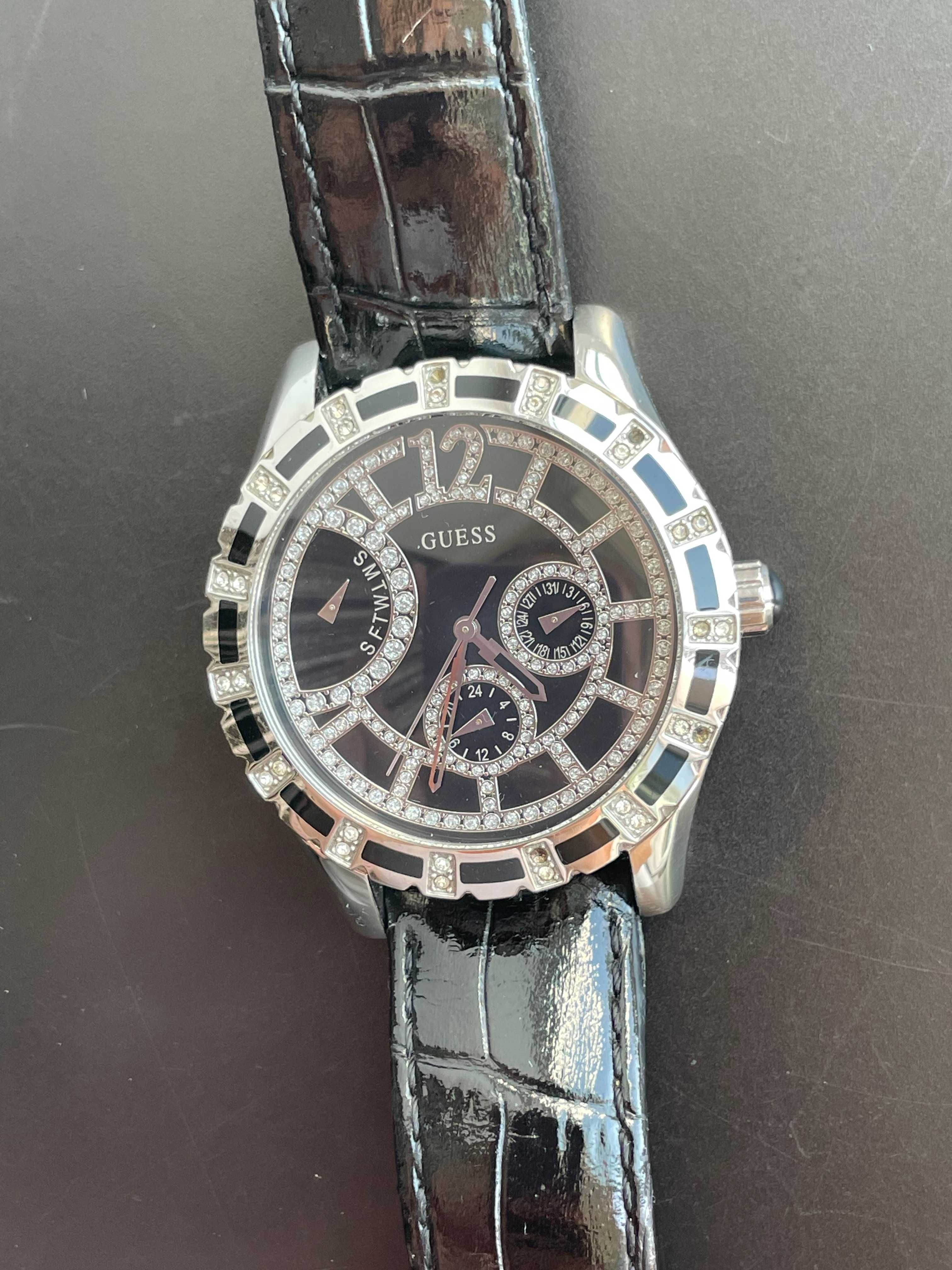 Годинник guess w15054l2