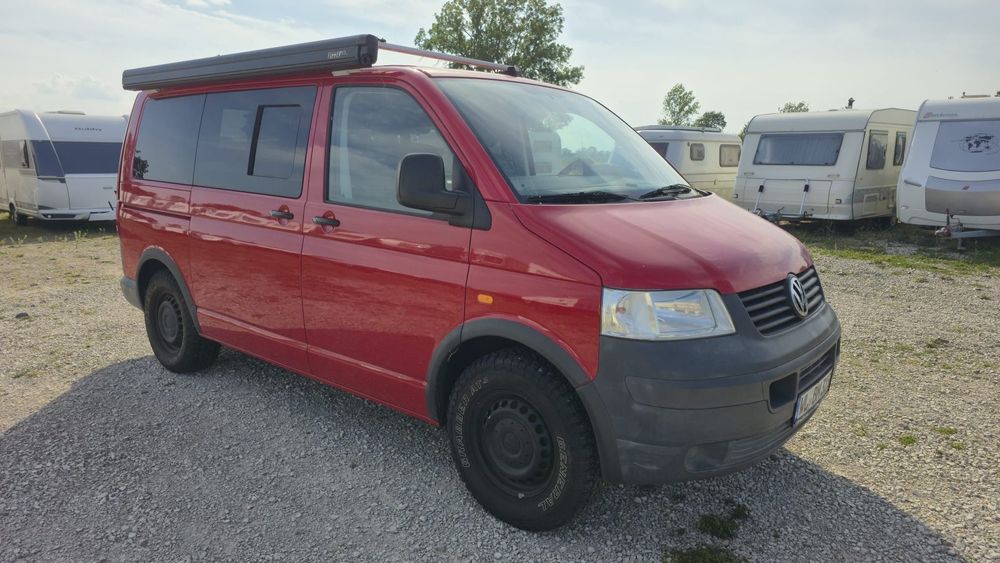 Volkswagen T5  Volkswagen T5 kamper oryginalna zabudowa