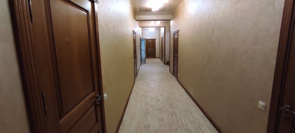 Дом на берегу озера. Хозяин. Метро Славутич 7,9 км. СТ Орхидея