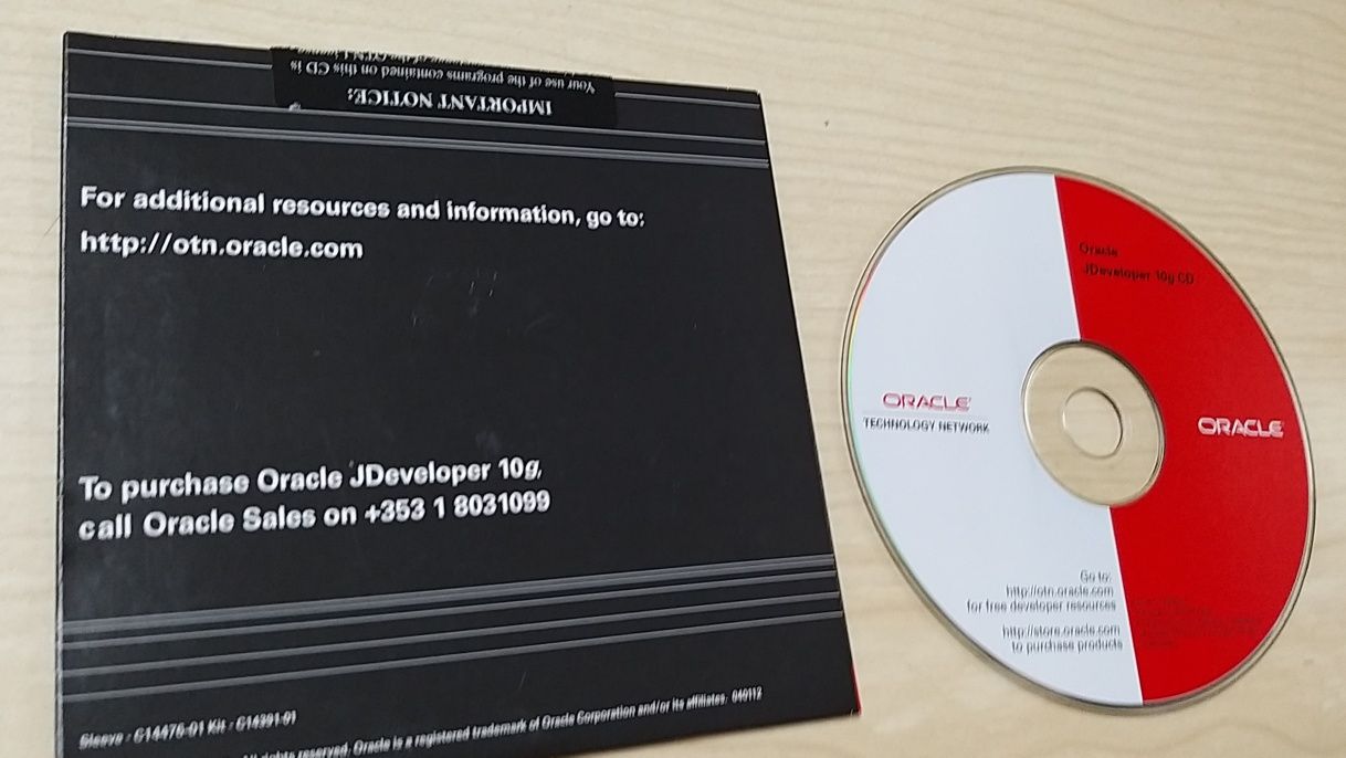 Oracle JDeveloper 10g.