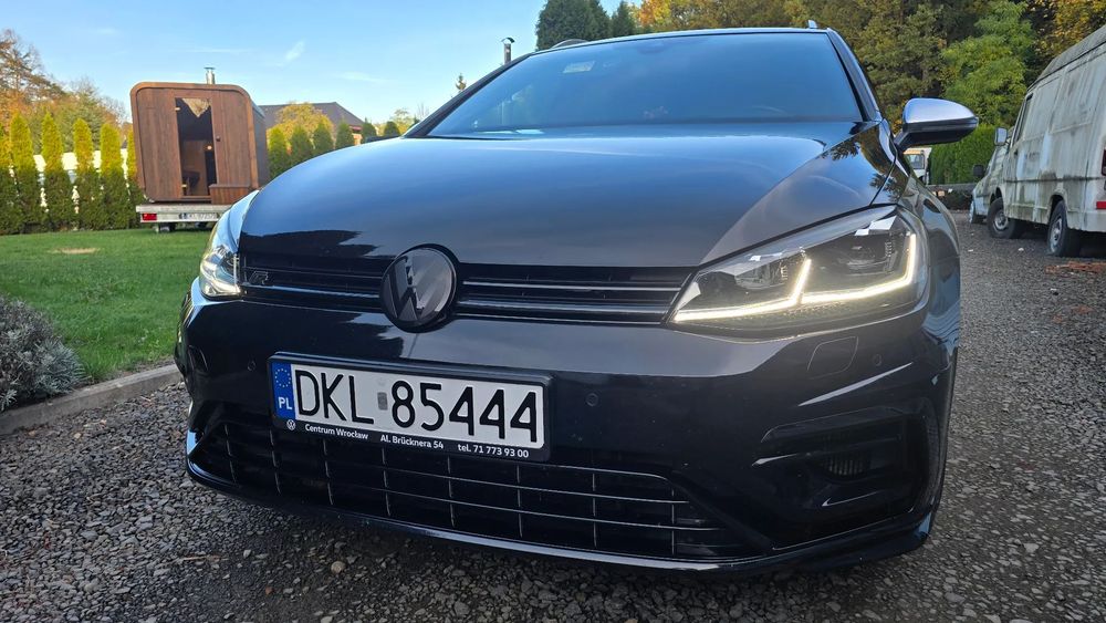 Volkswagen Golf VW Golf 7R Variant Stage 1 DSG 370 hp .