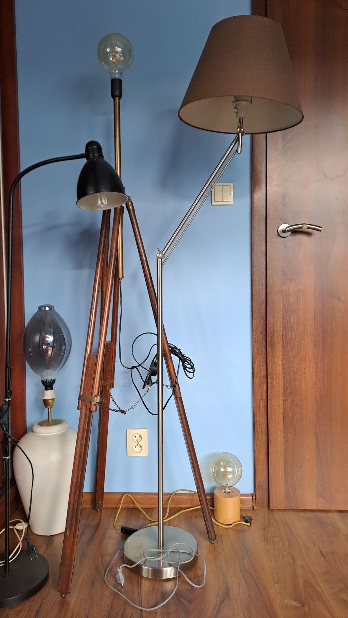 Wyprzedaż lamp podłogowych i stojących – sprawne ceny od 40pln