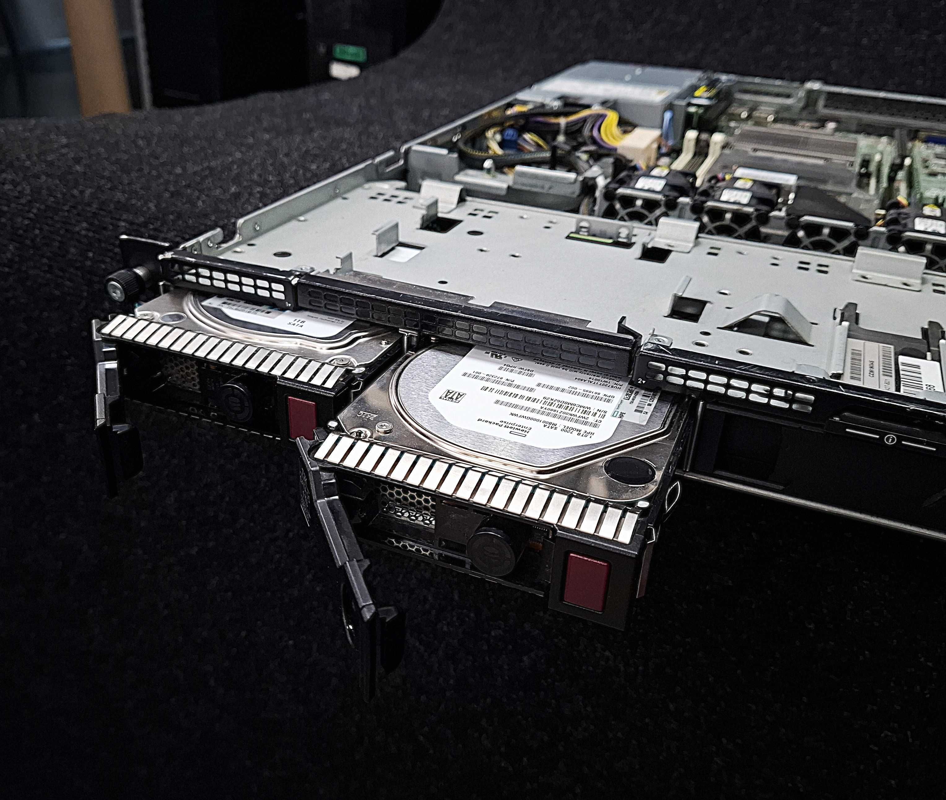 Cервер HP Proliant DL120 GEN9 LFF