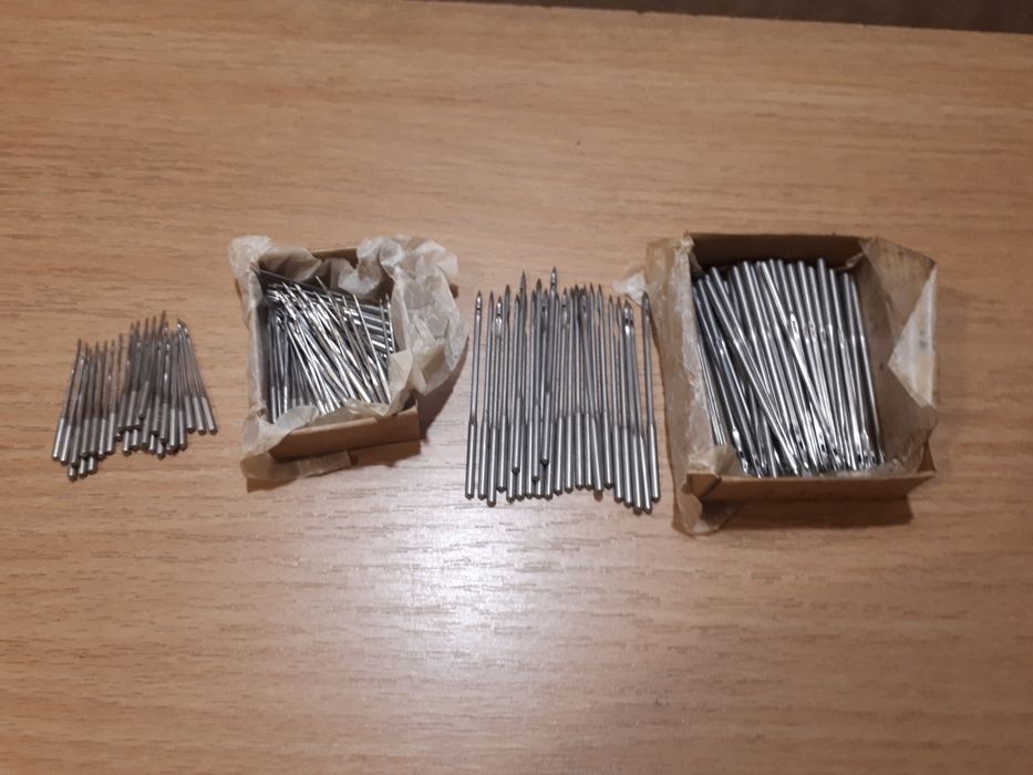 Иголки для швейной машины.