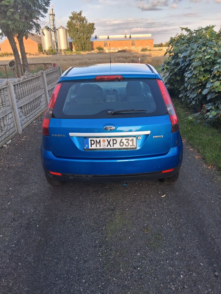 Ford Fiesta MK6 1.3 Benzyna Klima 2004 Special edition Nowe Opony x4