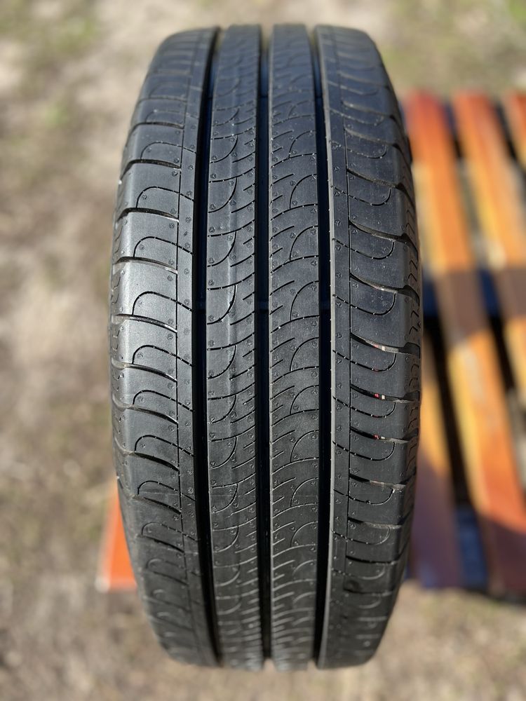 195/60/16с Goodyear EfficientGrip Cargo 2 195/60 R16C 99/97H