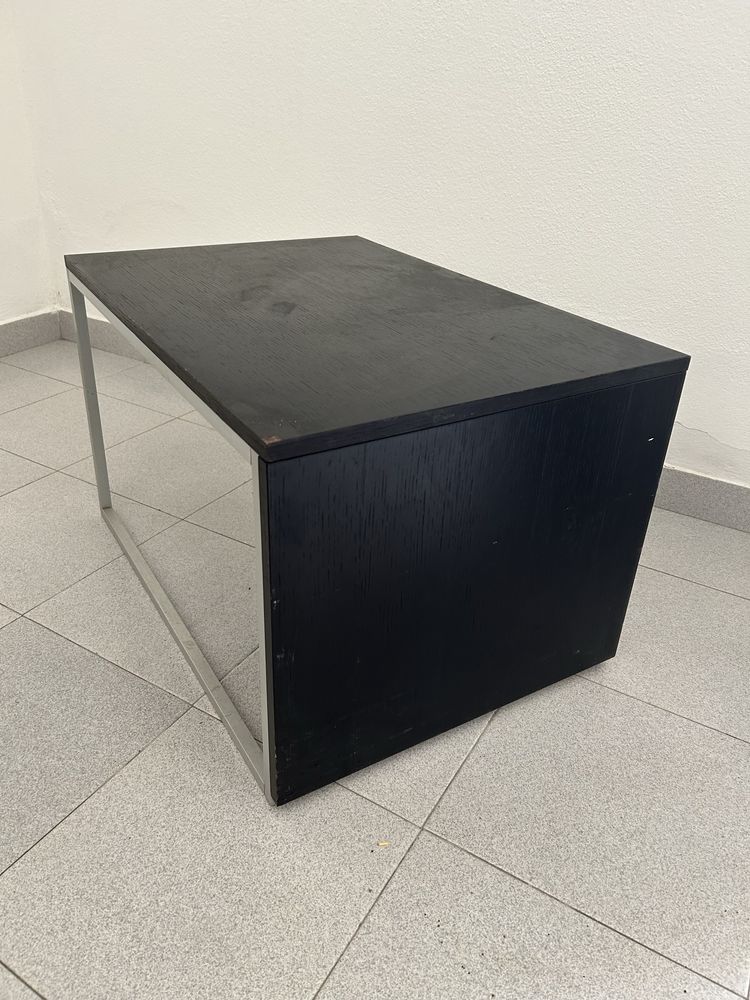 Mesa de apoio preta
