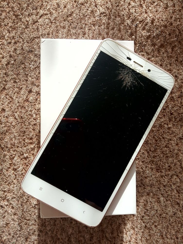 Телефон Xiaomi Redmi 4A 16GB