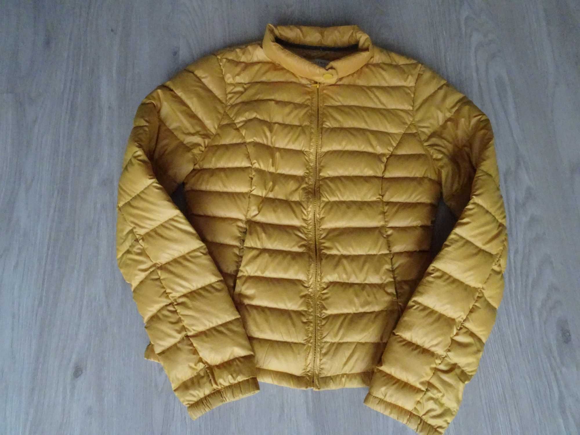 Kurtka puchowa Stradivarius 34/XS