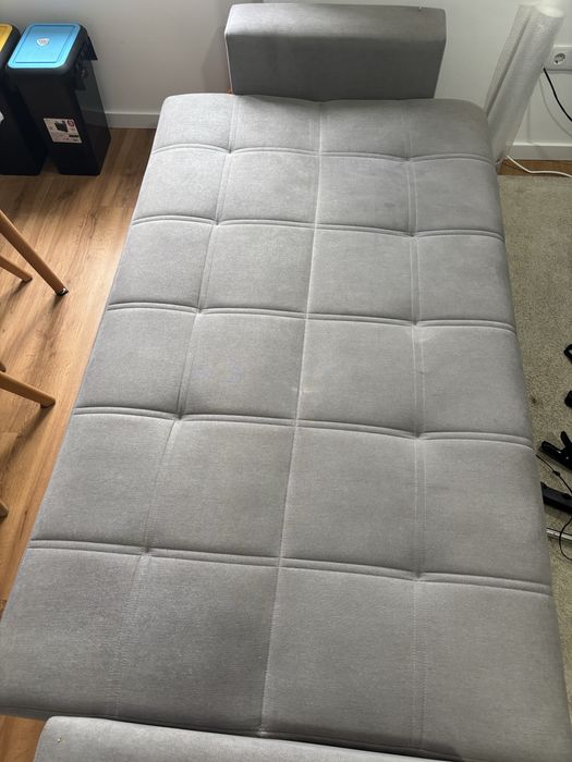 Sofa cama com bau. Como novo