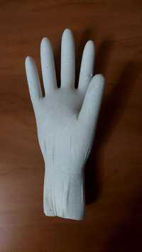Статуэтка гипсовая рука