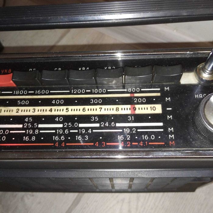 Радиоприемник МАЯК 2  / спецзаказ МО СССР для офицеров