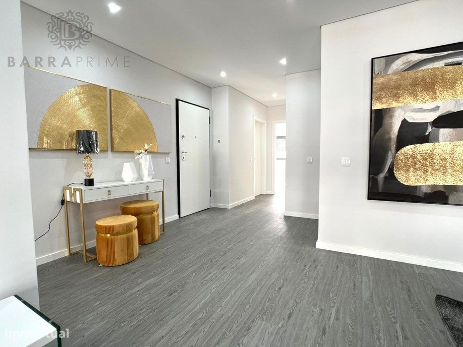 Apartamento T3 Moderno em Olhão