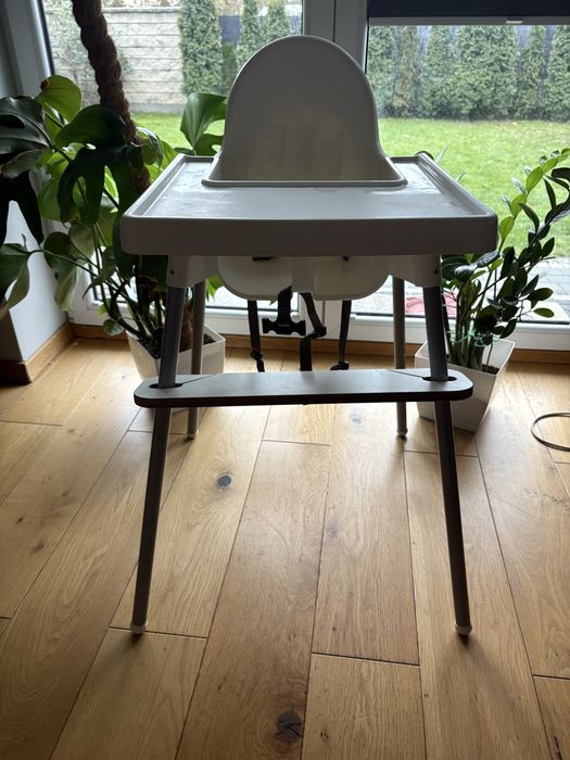 Ikea Antilop z tacką i podnóżkiem krzesełko do karmienia