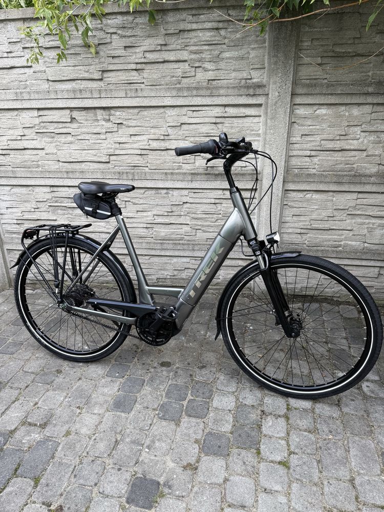 Rower Elektryczny TREK District+ 7 XL