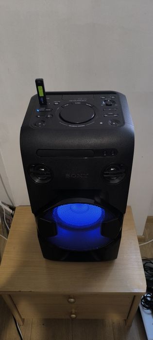 Głośnik przenośny SONY MHC-V11 z pilotem, bluetooth, CD, radio