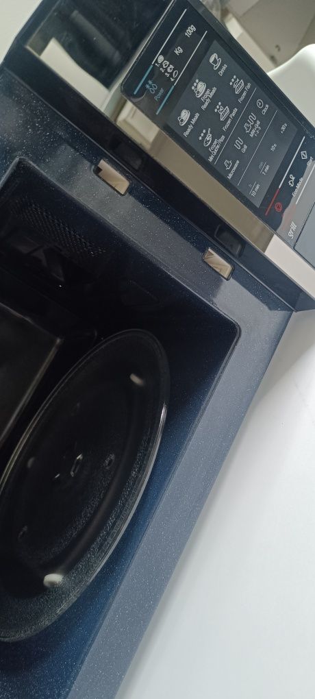 Mikrofalówka Samsung GE83X