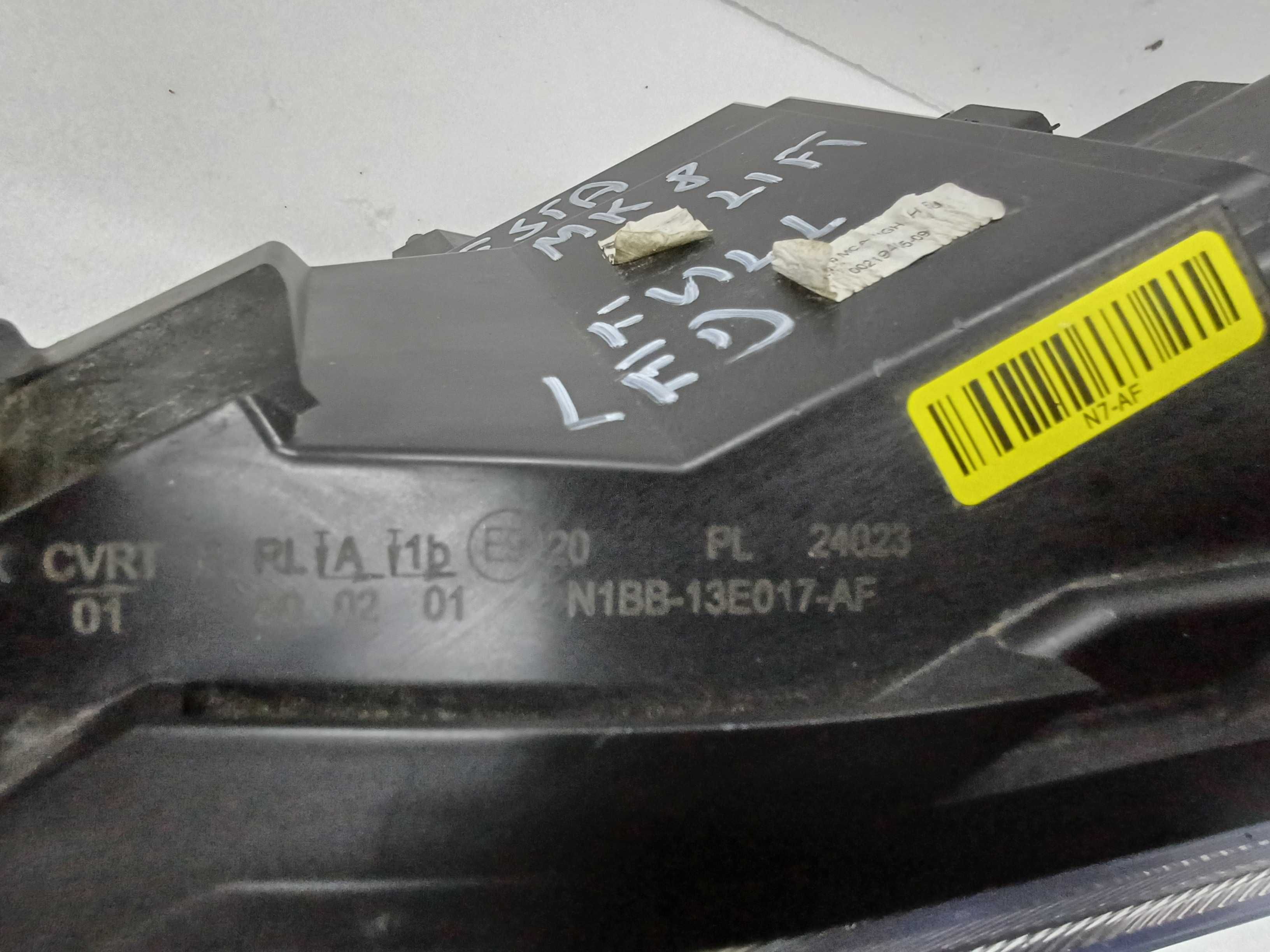 lampa lewa ford fiesta mk8 lift full led n1bb-13e017-af