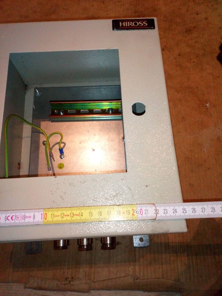 złącze szafka elektryczna skrzynka licznikowa