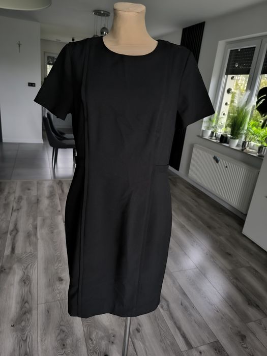 R.40 papaya klasyczna czarna sukienka damska z krótkim rękawem