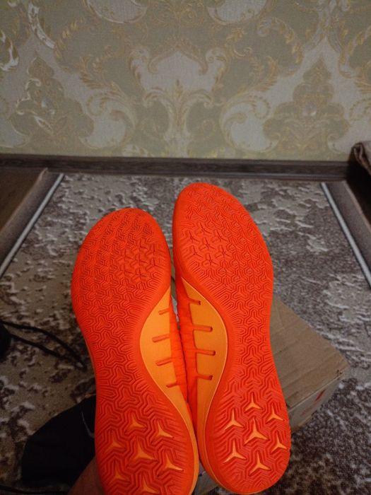 Футзалки Nike Mercurial. Стан 9.5+/10. Розмір: 41