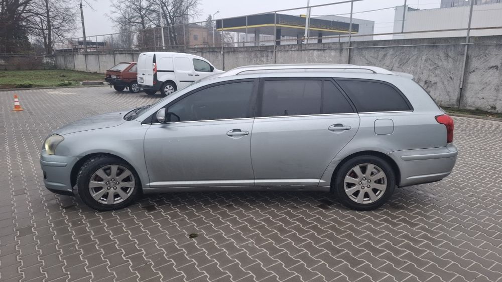 Продам Toyota Avensis 2007