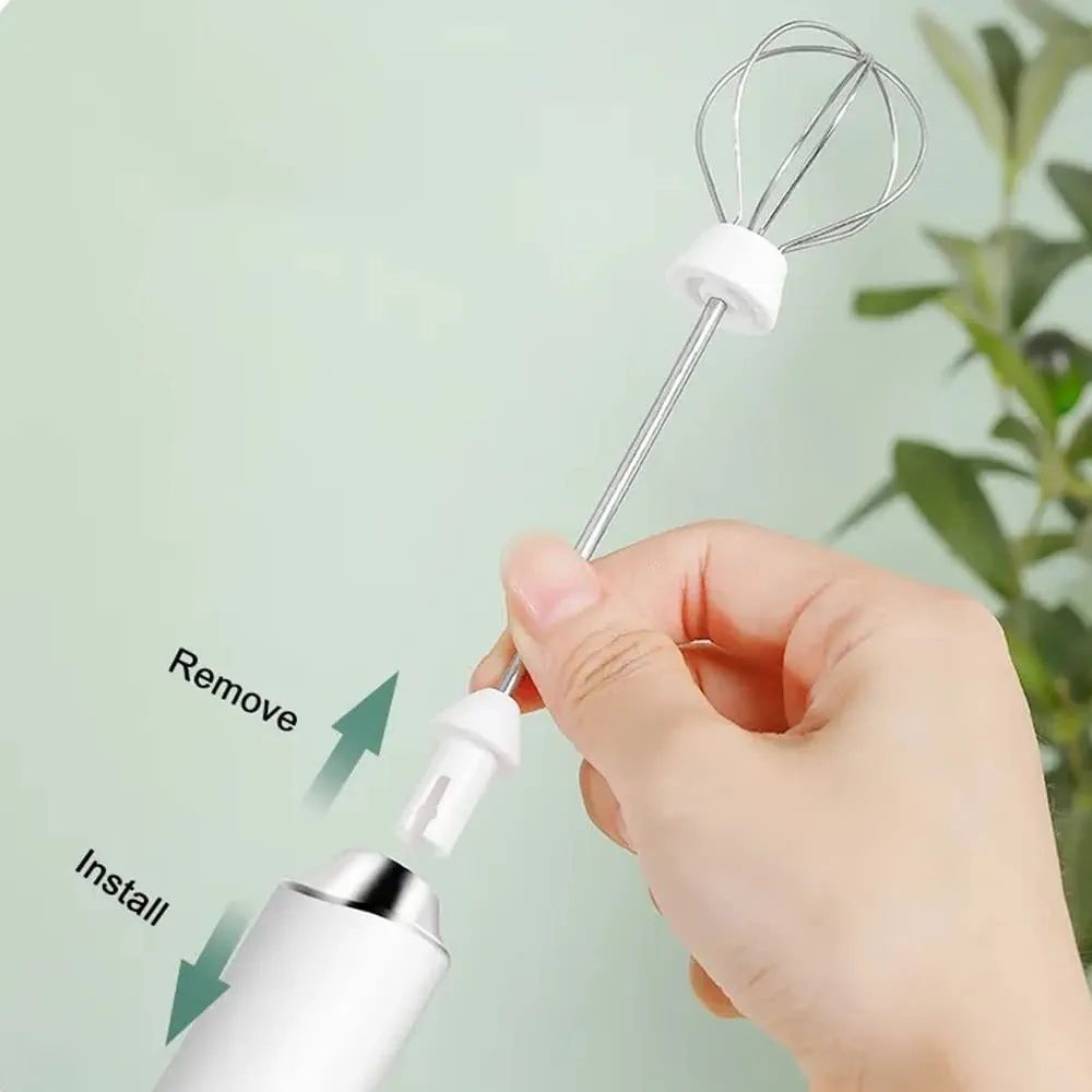 Elektryczna trzepaczka do jajek spieniacz do mleka kolor czarny whisk