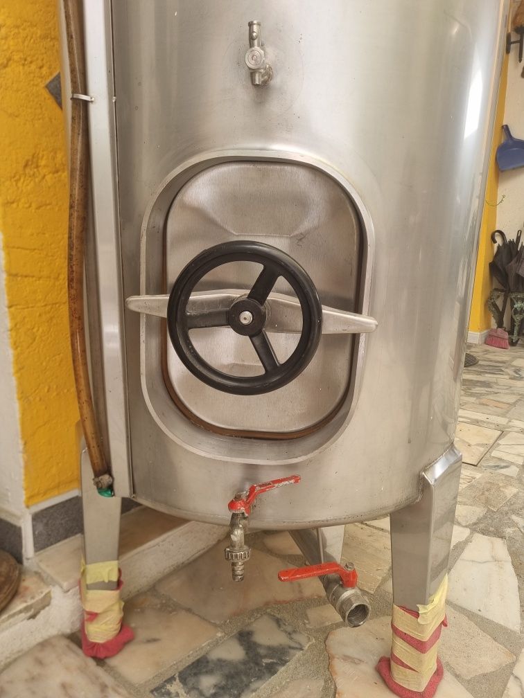Cubas inox (330l e 150l)