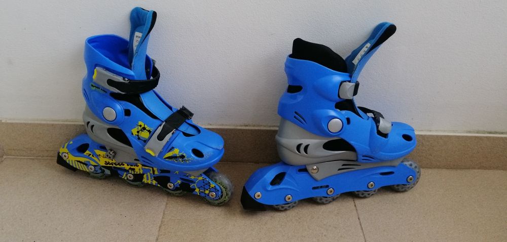 Patins em linha pouco usados