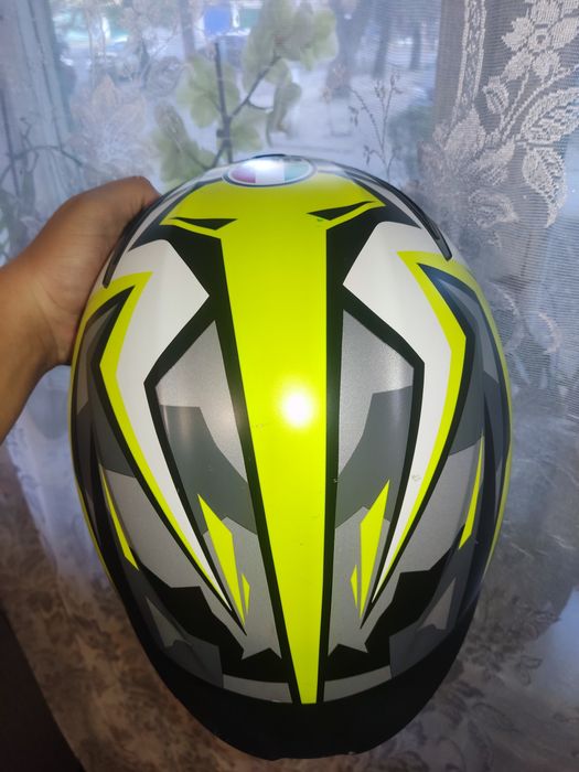 Шлем AGV k1 в хорошем состоянии