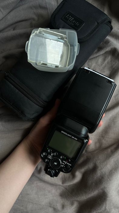 Nikon SB‑900 Вспышка