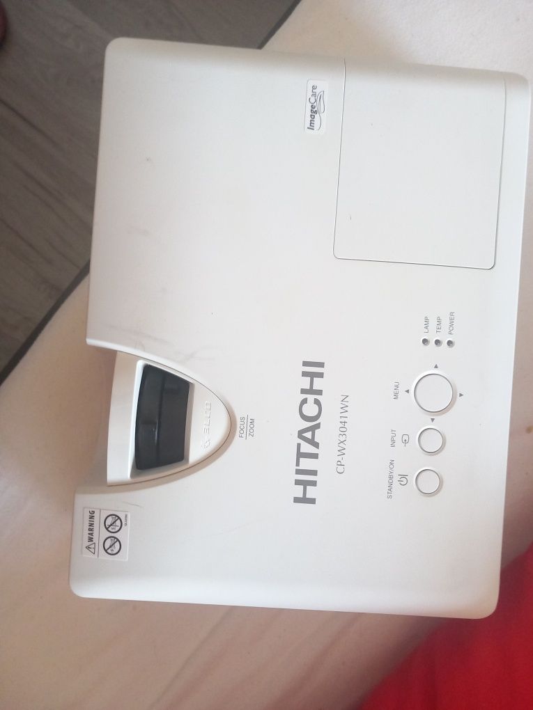 Projektor hitachi