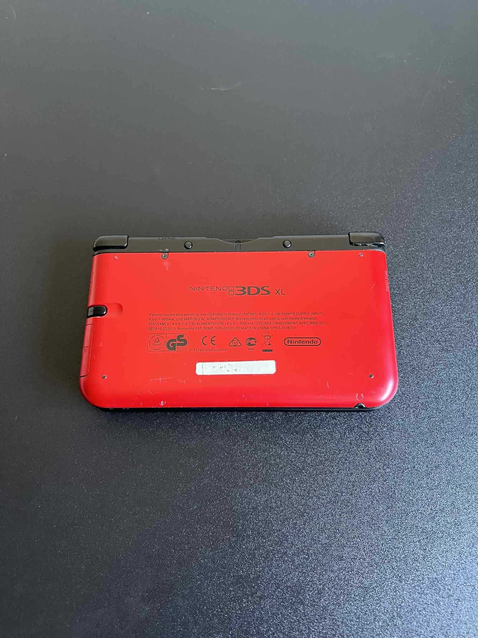 Nintendo 3DS XL Vermelha com 100+ Jogos