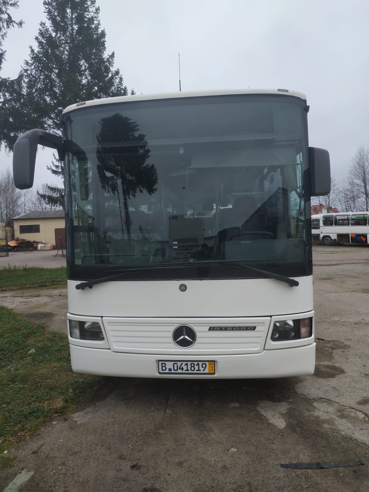 Mercedes Integro