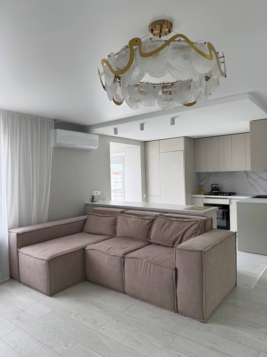 Трохкімнатна квартира в центрі міста з автономним опаленням