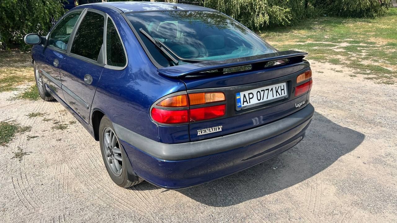 Renault Laguna I 2001