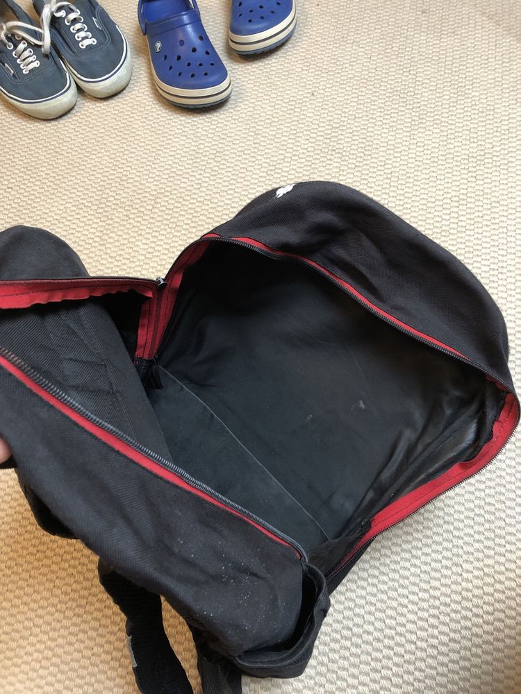 Mochila Preta Angry Birds