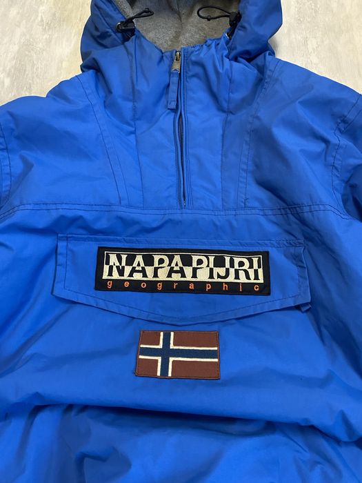 Теплая куртка анорак napapijri the north face