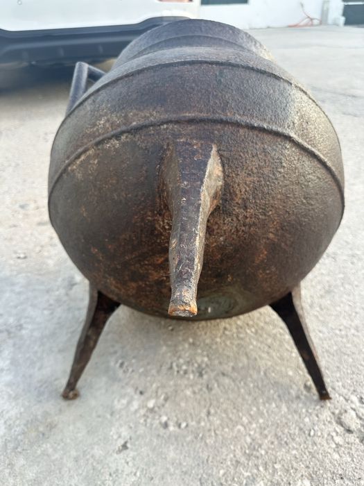 Panela de ferro linda e muito antiga