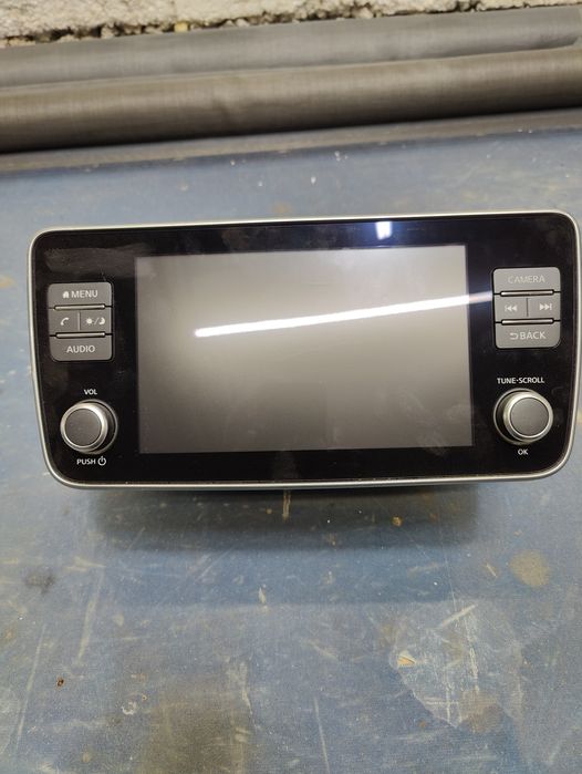 Магнитола nissan leaf с Украинским языком