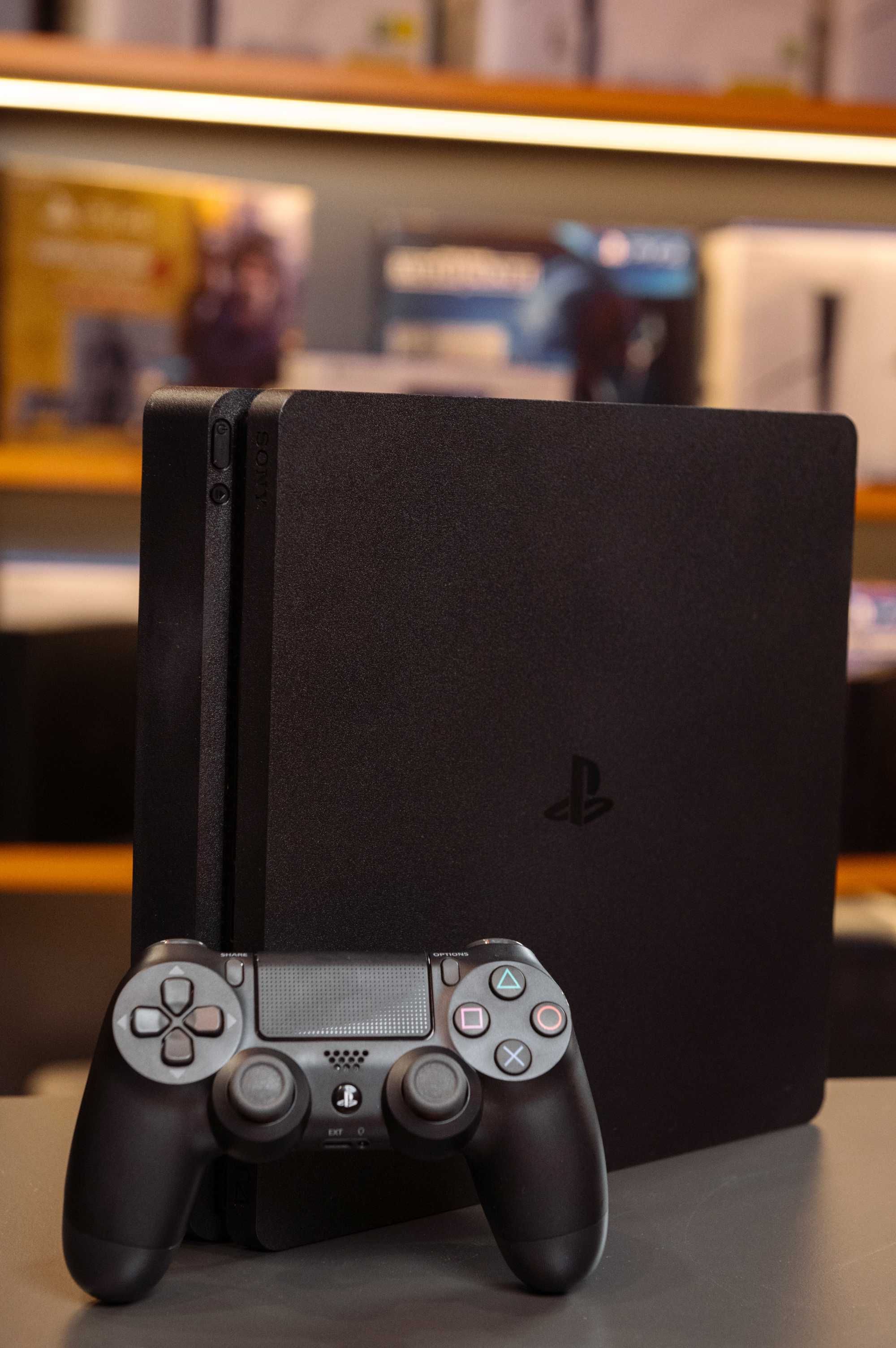 PlayStation 4 Slim 1 TB у відмінному стані - 12 місяців гарантії!