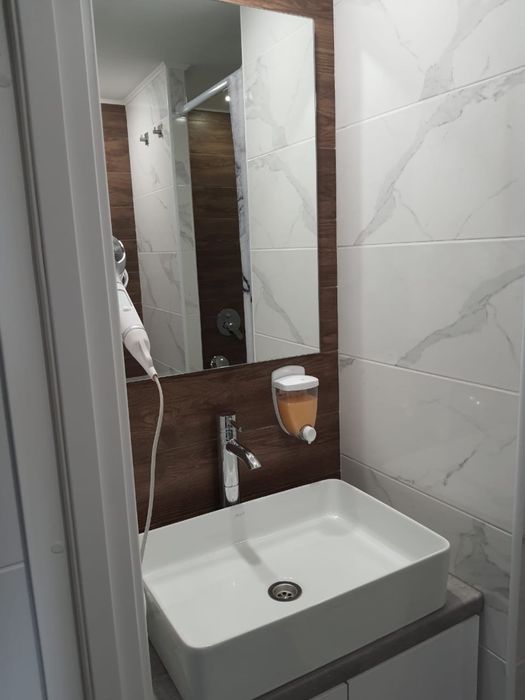 Квартира 2-х кімнатна подобово р-н вокзала