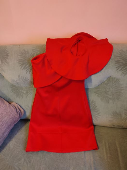 Женское платье нарядное