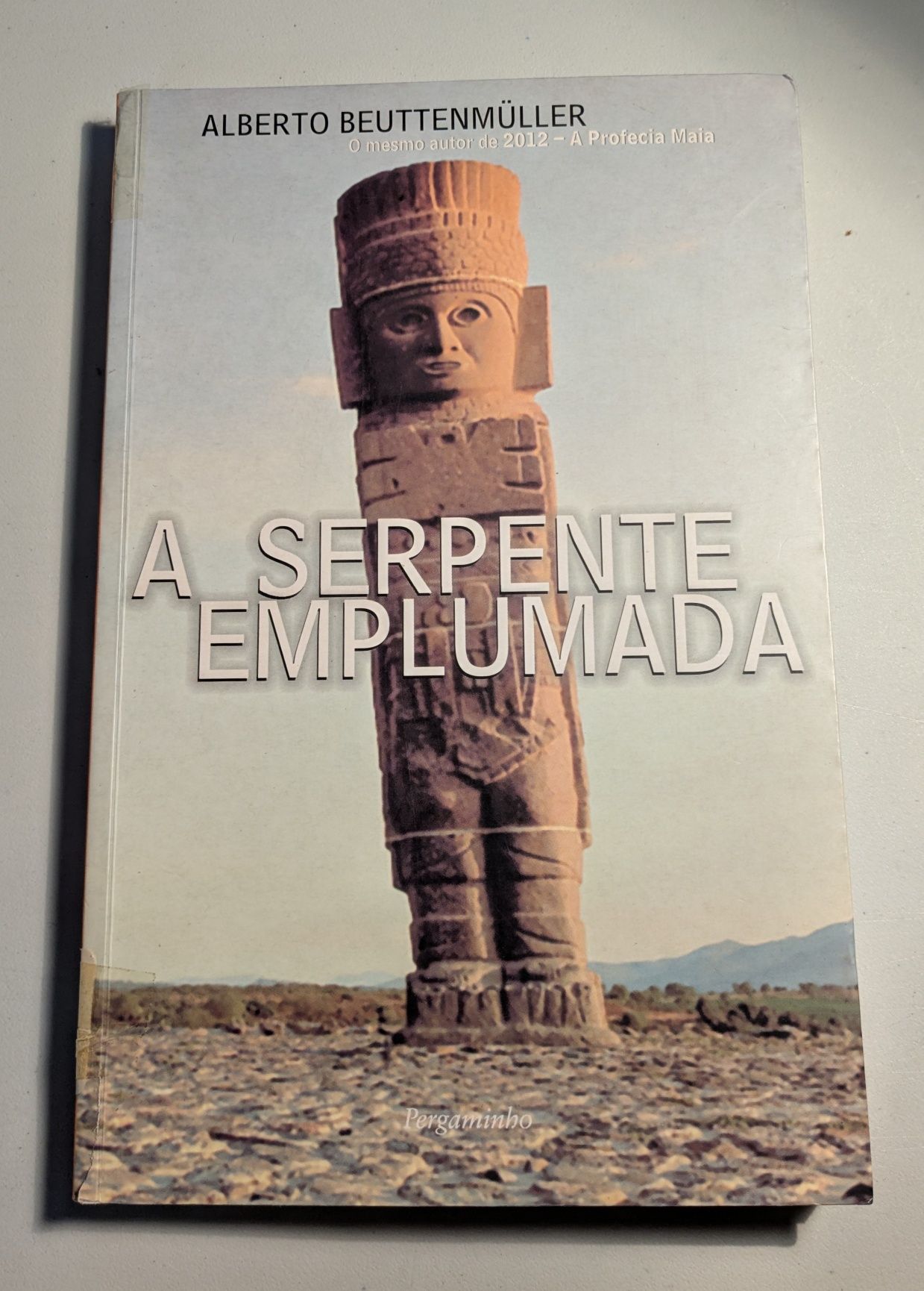 Vários Títulos e Autores.