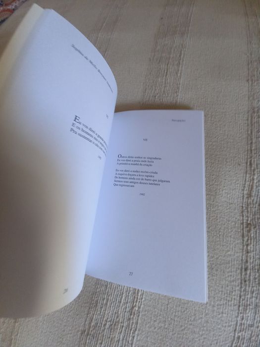 Livro de poesia de Sophia de Mello Breyner Andresen