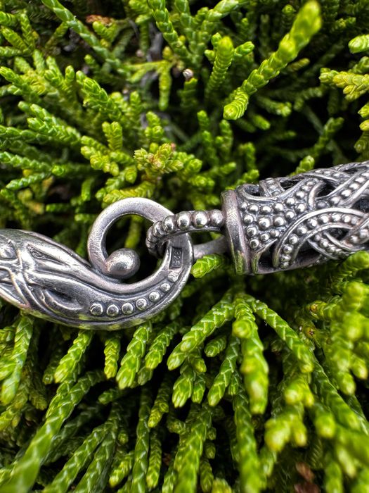 Срібний ланцюжок у скандинавському стилі