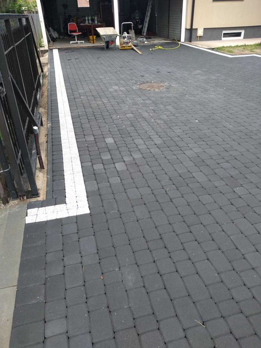 Brukarstwo – podjazdy, alejki, posesje