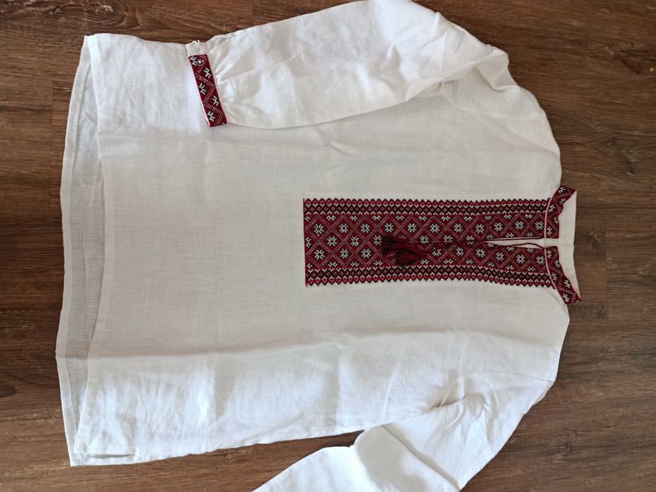 Чоловіча вишиванка