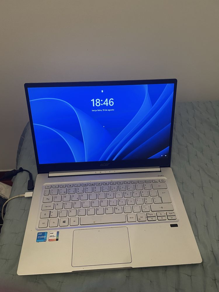 Portatil acer i5